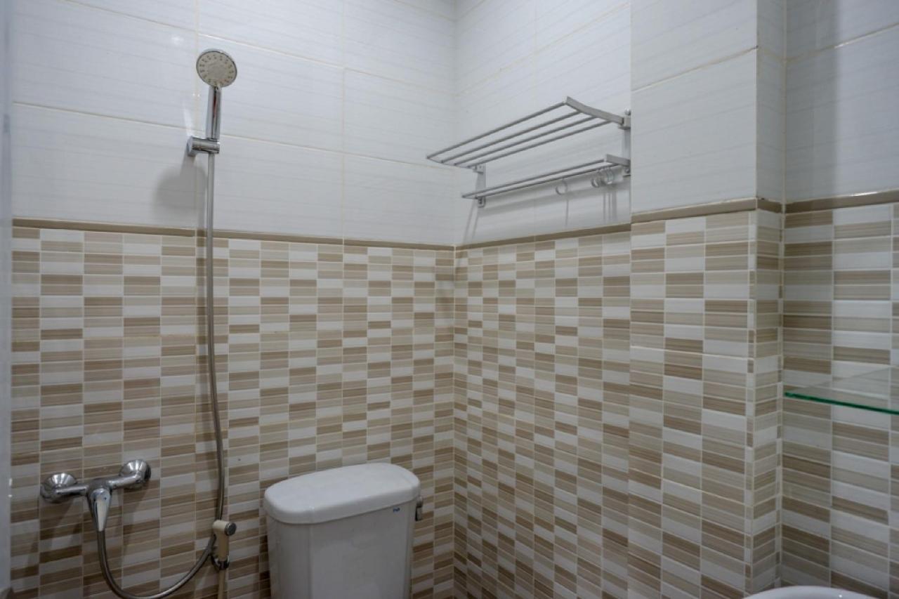 Reddoorz Hostel Near Kota Lama Семаранг Экстерьер фото